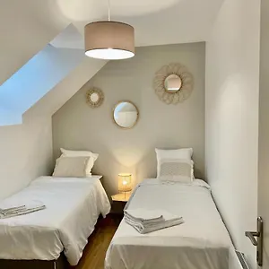  Appartement émeraude Lumineux T3 Au Cœur Du Village, à 5 Min Des Plages